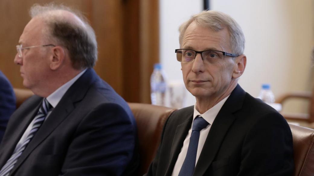 МОН иска повече пари за научни изследвания
