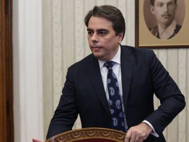 Политическата криза може да замрази COVID плащанията много скоро