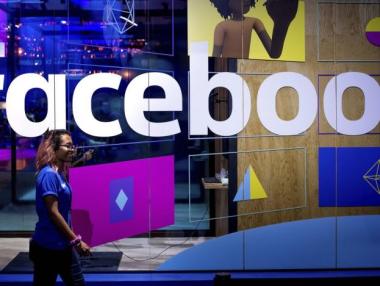 Хаосът с COVID отказа Facebook от скорошно връщане в офиса