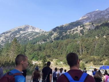 МОН спира ученическите лагери в повечето области на страната