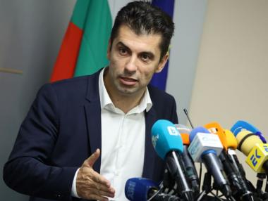 Кирил Петков е получил потвърждение, че не е гражданин на Канада