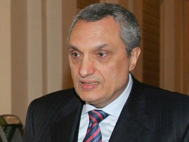 Костов: Мафията и олигархията владеят половината партии в НС