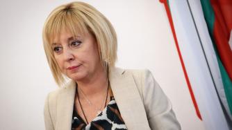 Манолова иска още консултации с президента преди третия мандат