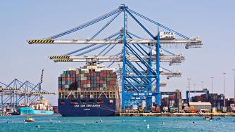 Едно от най-натоварените пристанища в света отново заработи на пълни обороти