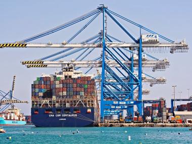 Едно от най-натоварените пристанища в света отново заработи на пълни обороти