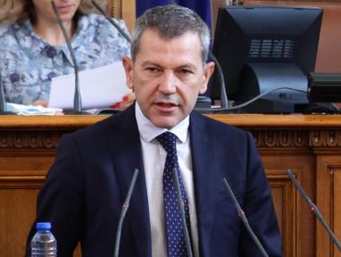 Тодоров не успя да обясни удълбочаването на каналите на Пристанище Варна