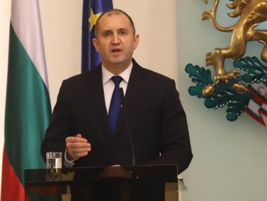 Радев призова партиите да осъзнаят отговорността си