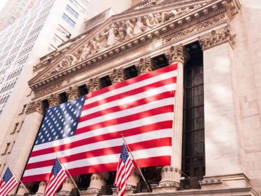 Петролът започна да поскъпва след отслабването на Айда