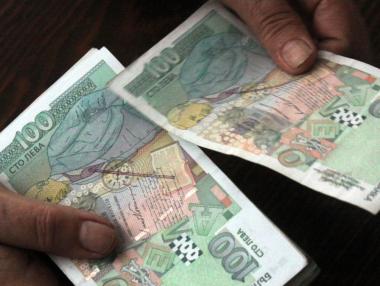 Депутатите одобриха скока на минималната пенсия от октомври