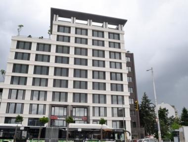 Пазарът на офис площи започва плахо възстановяване