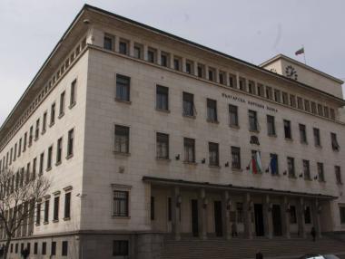 БНБ очаква ръст на необслужваните кредити