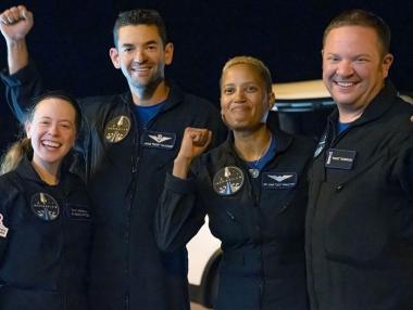 „Любителите астронавти“ на SpaceX се върнаха на Земята