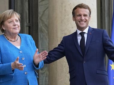 Краят на Меркел е златен шанс за Макрон