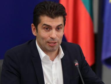 Петков иска да работи с ДБ и Манолова, но не и да се явят заедно на избори