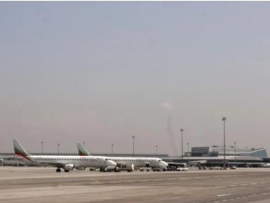 Тепърва ще се мисли как да се подпомогнат авиопревозвачите