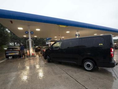 Британската армия се включва в решаването на кризата с горивото