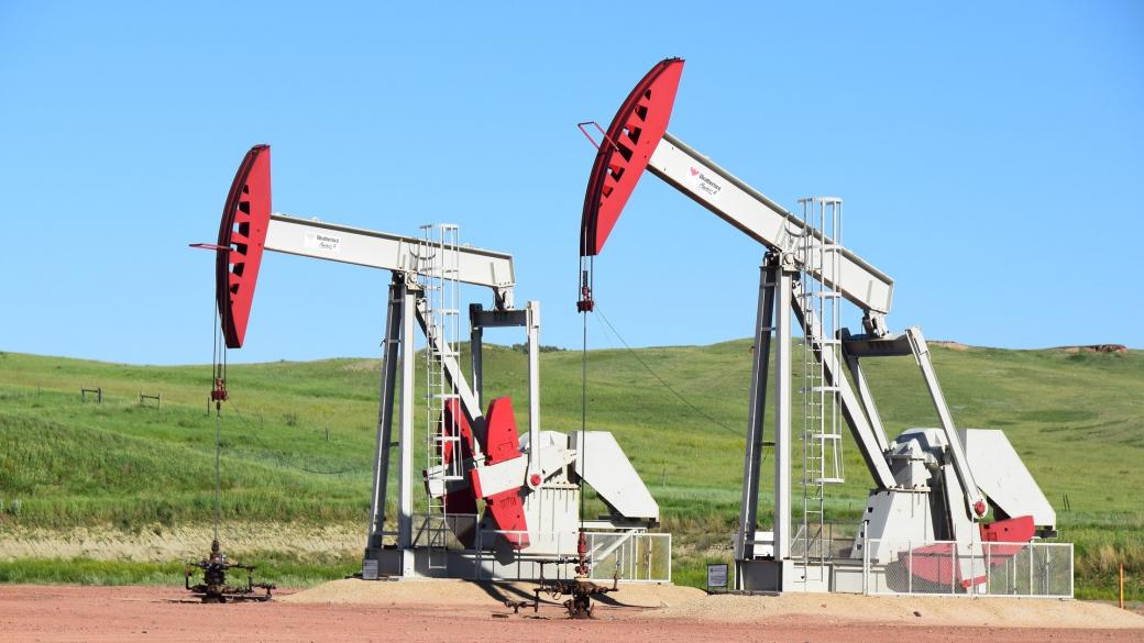 Цената на петрола се повиши за пети пореден ден