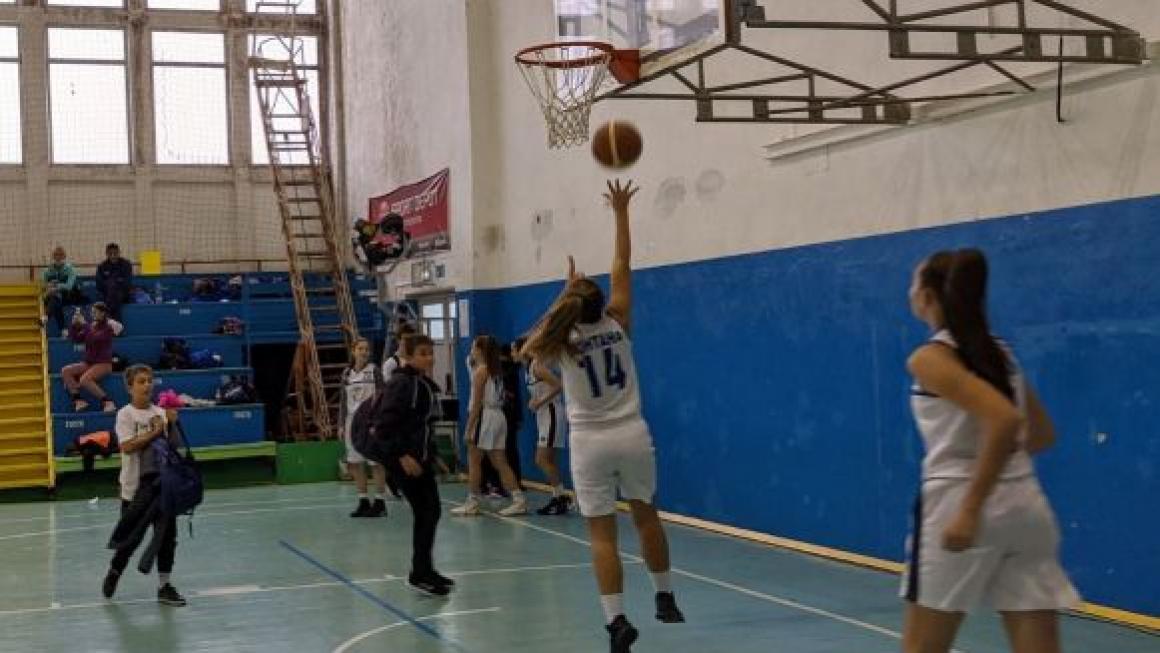 Галерия :: Снимка 3 :: Десетки деца в Монтана взеха участие в #BeActiveTour}