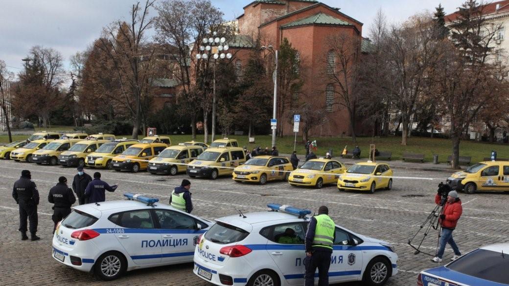 Таксиметровият синдикат иска оставката на шефа на Автомобилна администрация