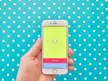 Кой спечели най-много от срива на Facebook?