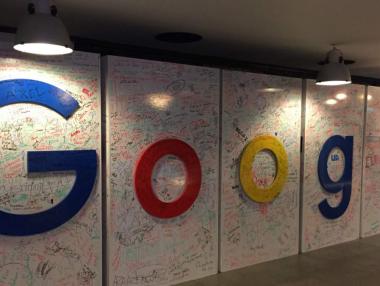 Изкуственият интелект на Google облекчи с 20% трафика в Израел