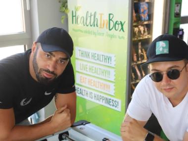 Автоматите продават