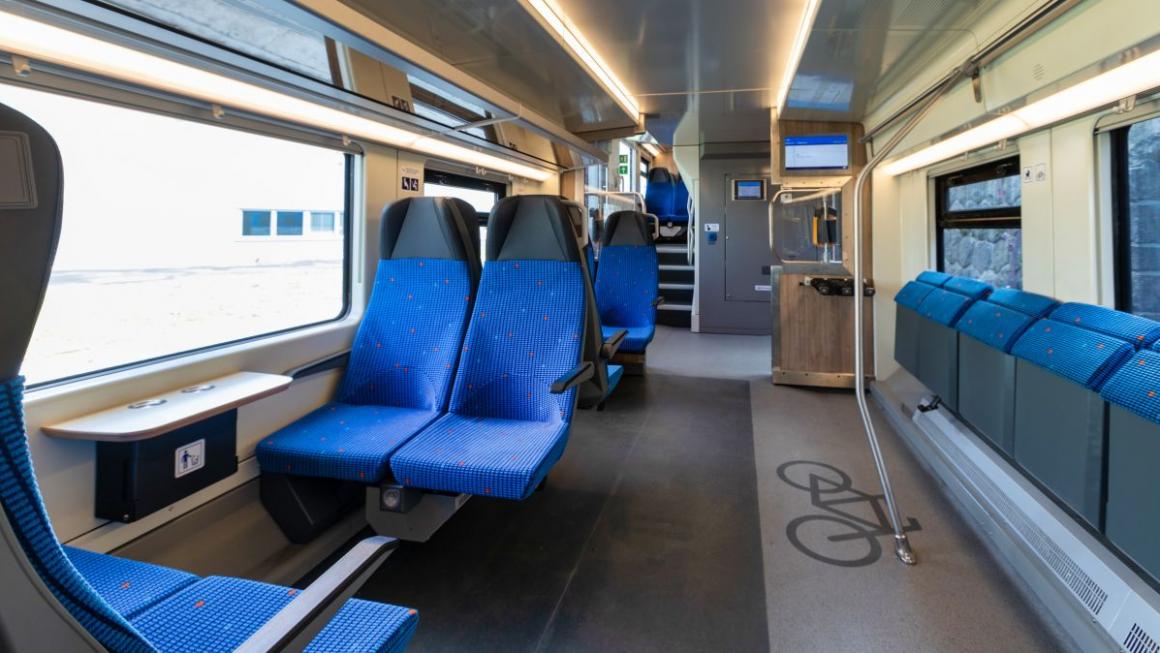 Галерия :: Снимка 1 :: Skoda представи ново поколение двуетажни влакове (галерия)}