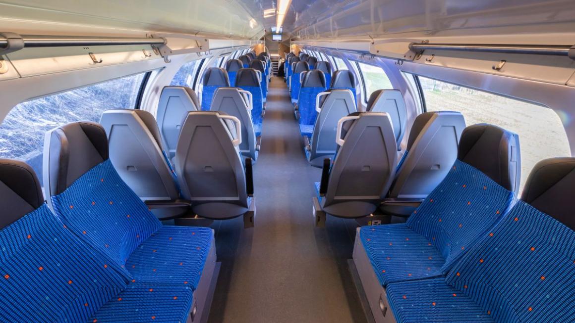 Галерия :: Снимка 3 :: Skoda представи ново поколение двуетажни влакове (галерия)}