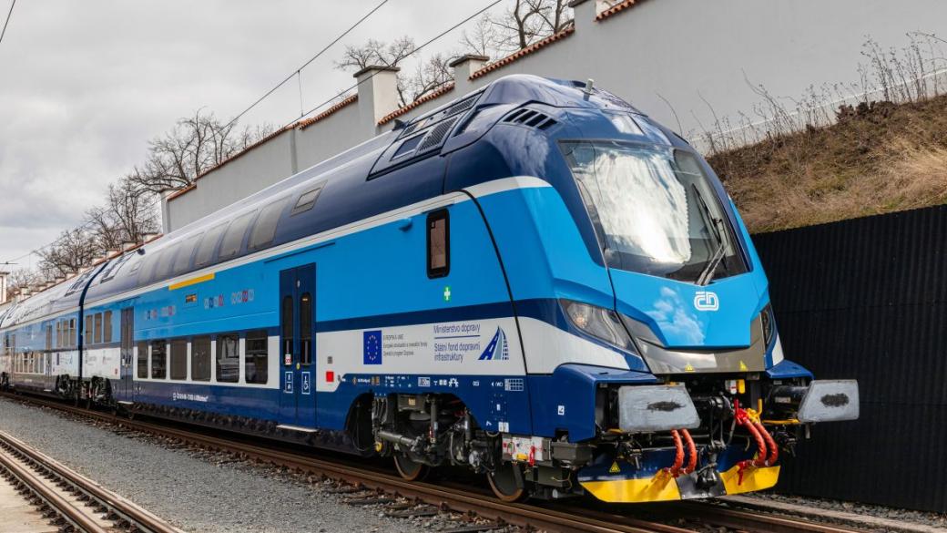 Skoda представи ново поколение двуетажни влакове (галерия)