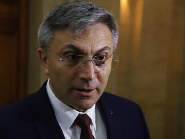 ДПС издигна Мустафа Карадайъ за кандидат-президент