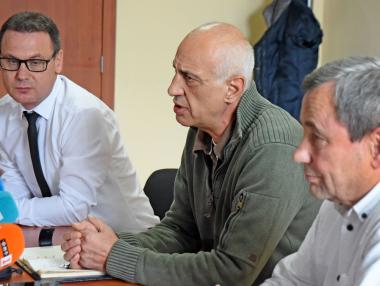 Потъналият Vera Su вероятно ще стои край Камен бряг до пролетта