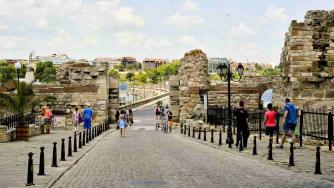 Летен сезон 2021 – туризмът се възстановява бавно