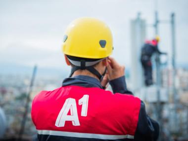 А1 расте по всички показатели