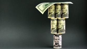 Икономиката е в наркотична зависимост