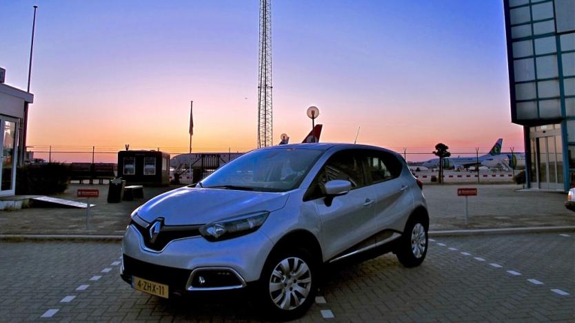 Кризата с чиповете ще „изяде“ 500 000 коли на Renault
