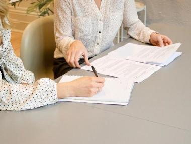 Работодатели и синдикати искат да участват в наблюдението на Плана за устойчивост