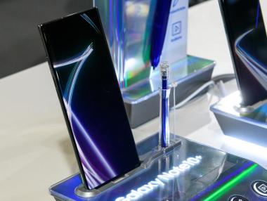 Руският съд забрани продажбата на 61 модела смартфони на Samsung