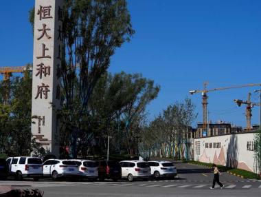 Най-големият длъжник в света вече не иска да строи, а да прави коли