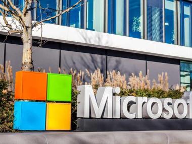 Microsoft e на крачка да изпревари Apple