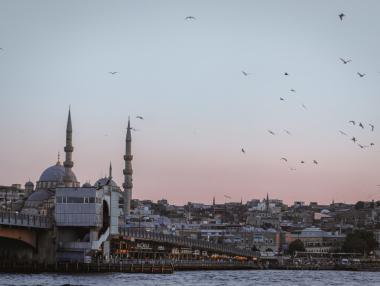 Облаците над турската икономика се сгъстяват