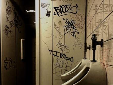 Ремонтът на училищните тоалетни в София има нужда от още 600 хил. лв.