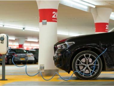 Правителството ще субсидира с 12 хил. лв. покупката на нов електромобил