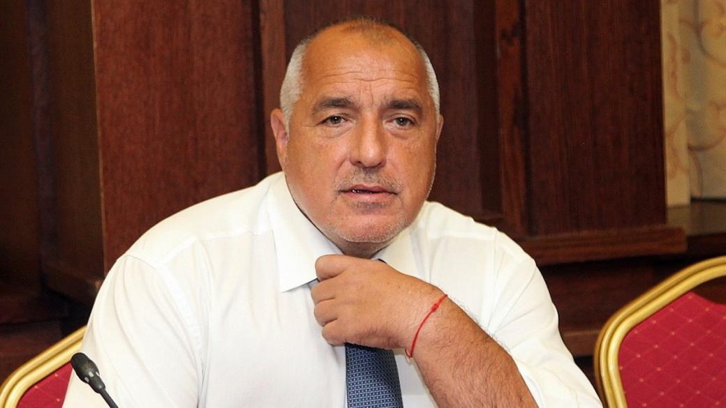 Борисов иска да обезсили президента с промяна в Конституцията