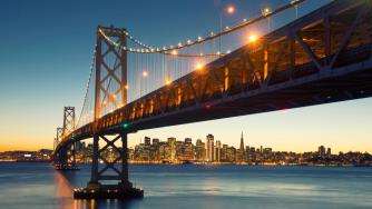 Лудата надпревара за 3 трилиона на хай-тек гигантите