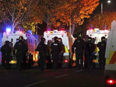 Протести разтресоха Северна Ирландия заради Брекзит (галерия/видео)