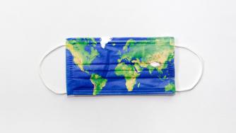 Океанът се превърна в сметище за COVID отпадъци