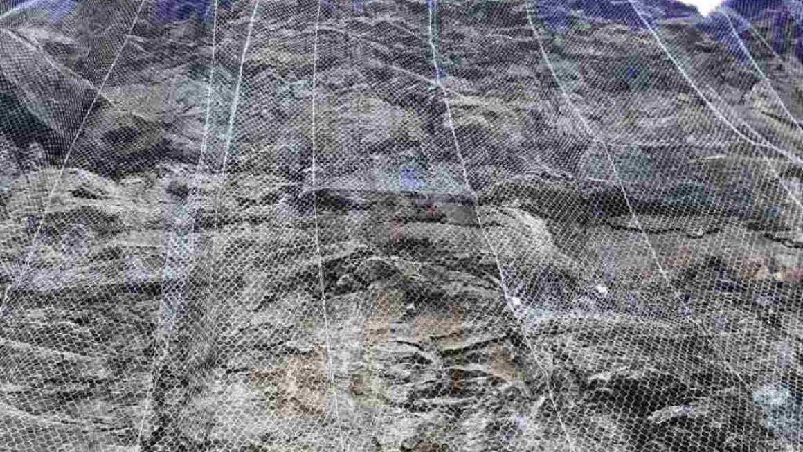 Галерия :: Снимка 1 :: Ремонтът на 22 км от Прохода на Републиката завърши}