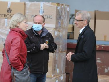 Учителите ще получават по 100 лв. бонус за тестване на учениците