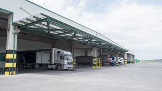 Пазарът на индустриални имоти се връща към рекордната 2019 г.