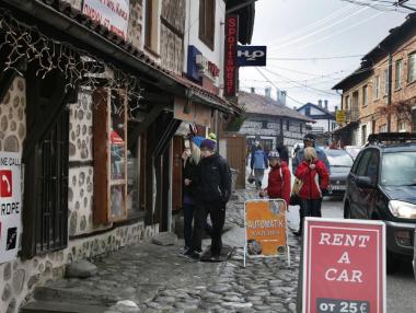 Почти 13 хил. души останаха без работа през ноември